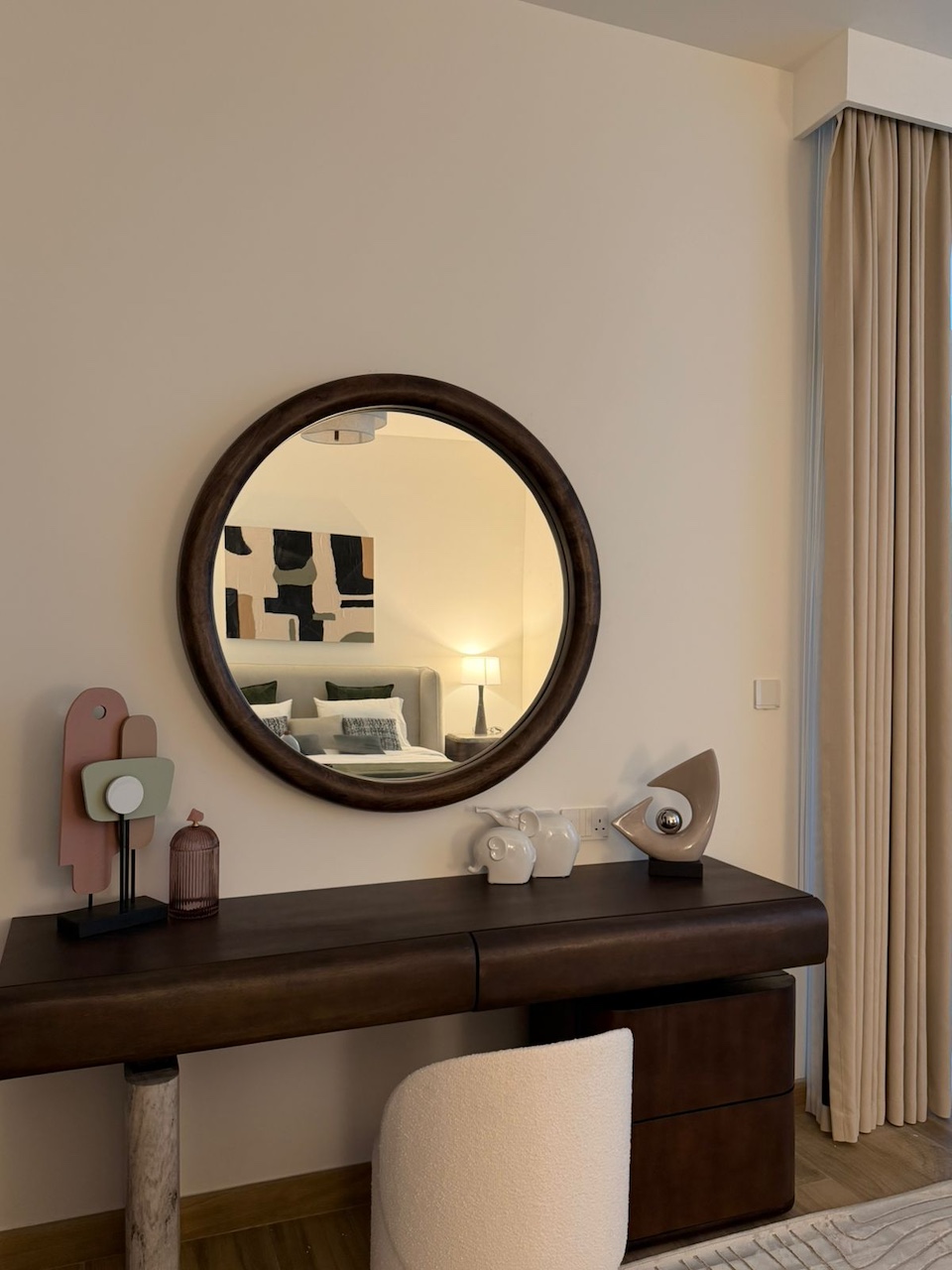 Luxury villa dressing console interior design in Dubai by Claire Dominics Buro featuring bespoke joinery and curated decor styling