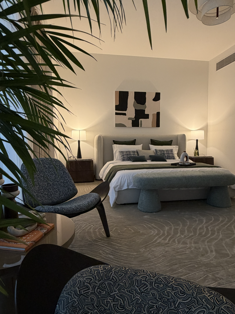 Relaxing and homy bedroom